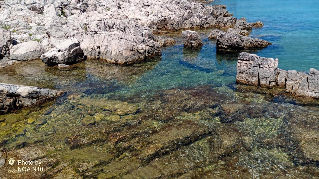 Isolated, 30m To Sea, Viktoria S *