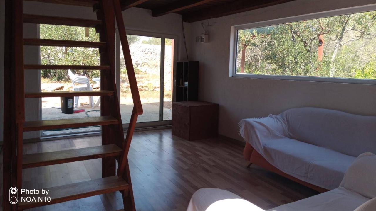 Chalet Isolated, 30m To Sea, Viktoria S